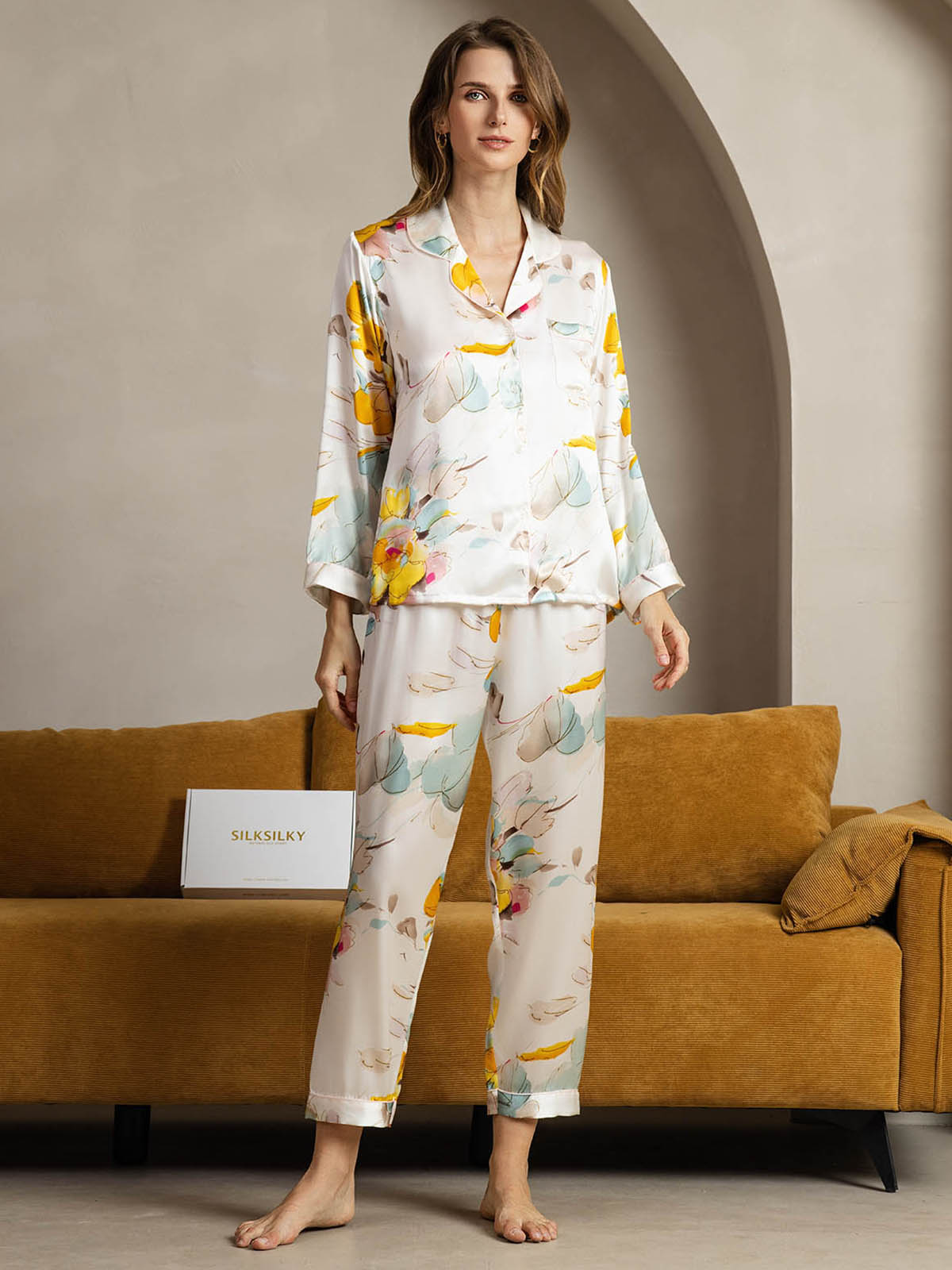 Pure Silk Orchid Ink Print Long Sleeve Notch Collar Women's Pajamas Set